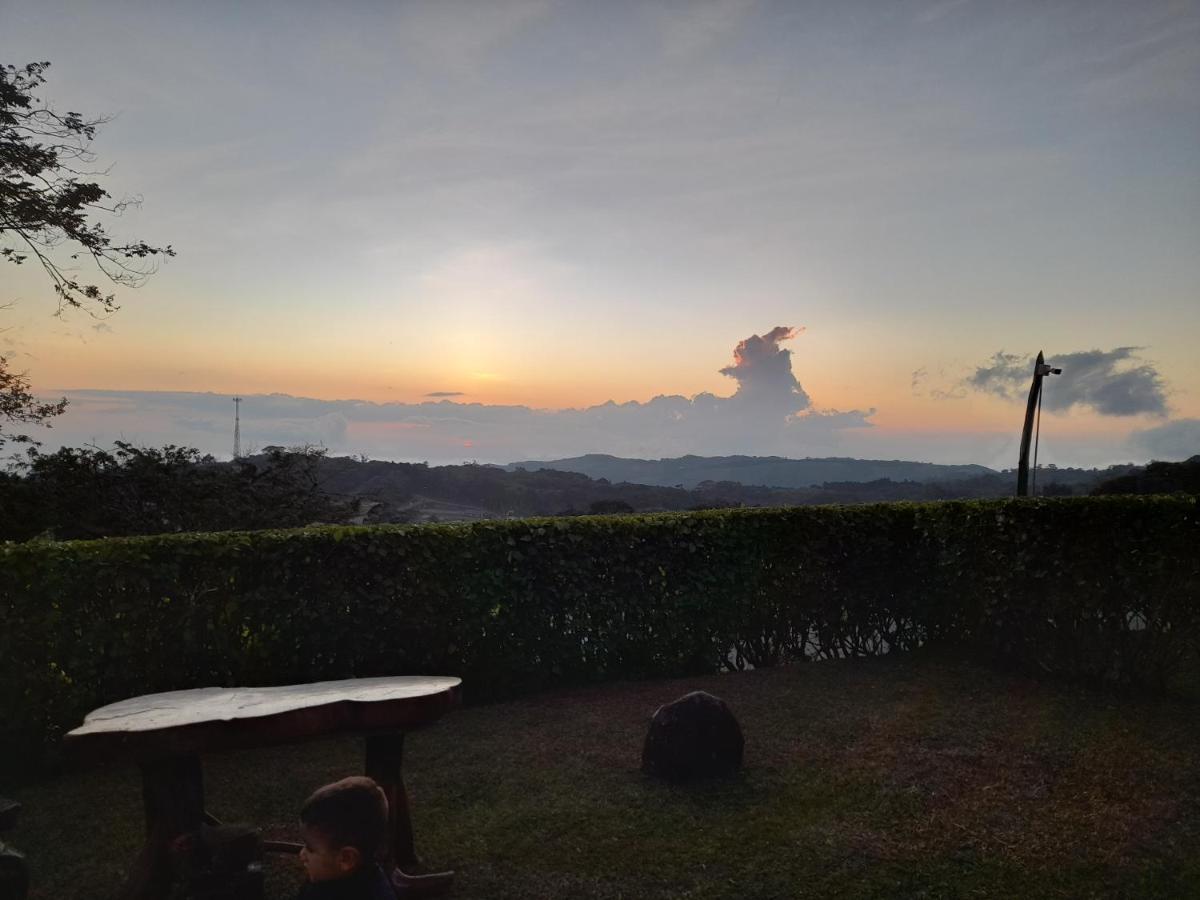 Cabinas Capulin & Farm Monteverde Luaran gambar